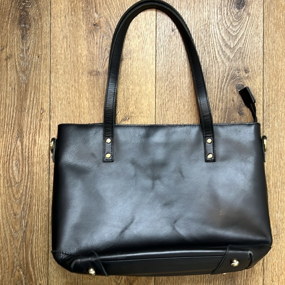 Montana Hudson Harper Leather Zip Tote in Black - Picture 4 of 11